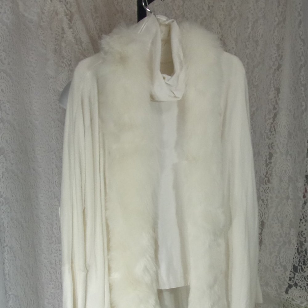 Winter White Sweater Shrug With Fur Trim